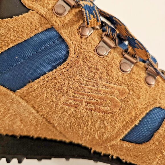 GENUINE NEW BALANCE MENS‎ SIZES 6.5 RAINIER BROWN TEAL MID HIKING SHOE $149 - Picture 8 of 12